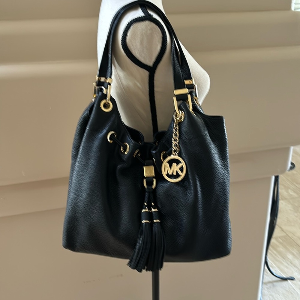 Michael Kors Bag. Black/Gold. Pebbled Leather. Excellent Condition. One Owned.
